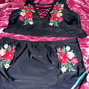 Torrid crochet bikini size 3 EUC cleaned and sanitized